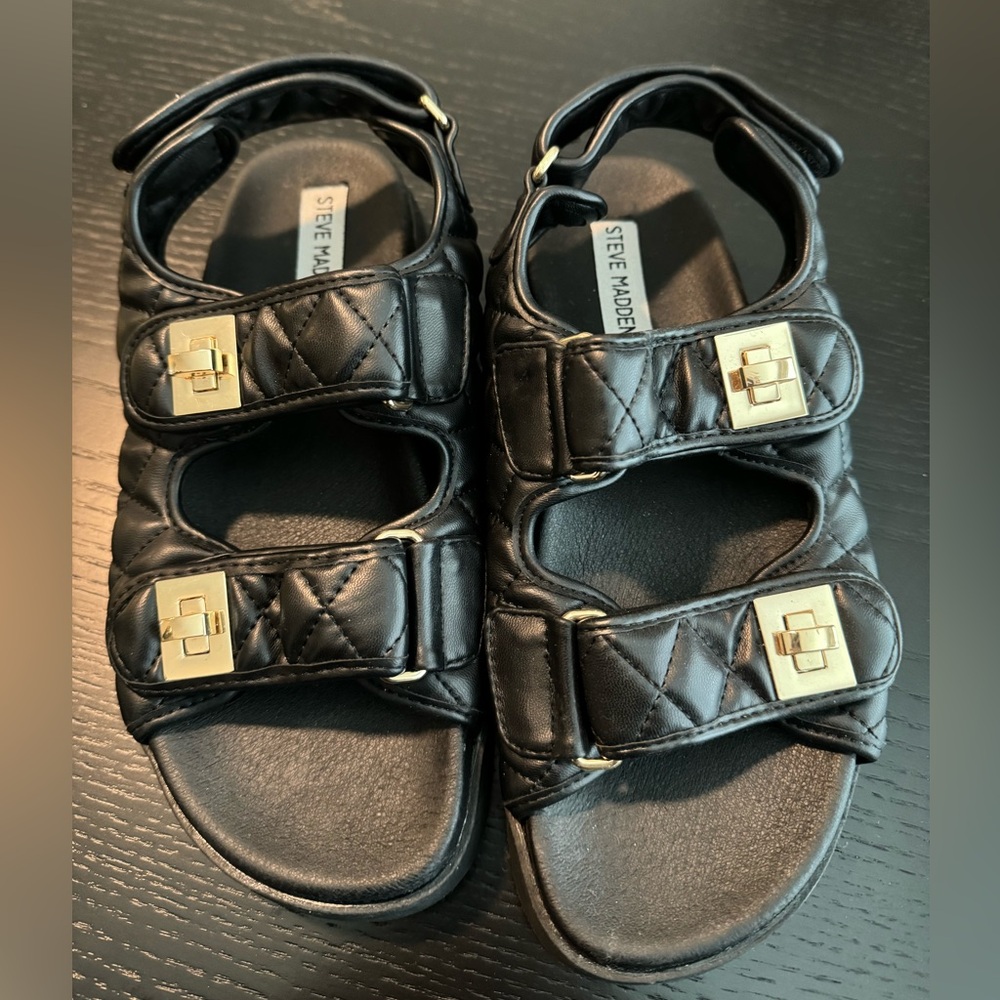 Steve Madden Buckle Sandals